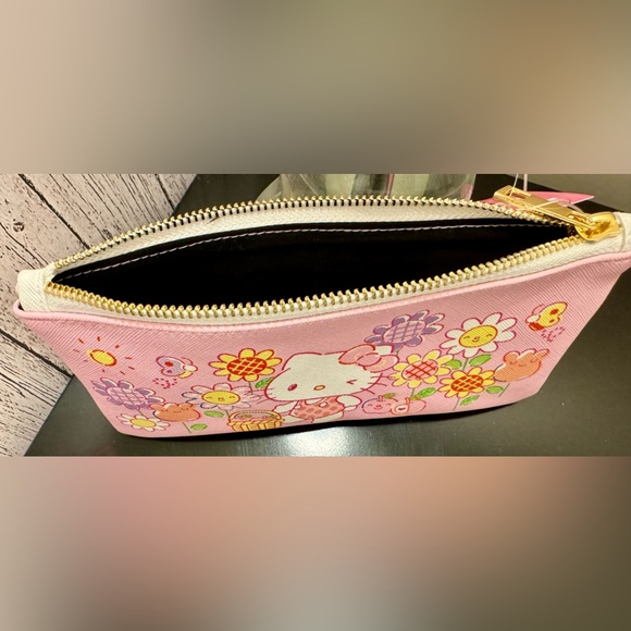 Hello Kitty Set Zipper Pencil Pouch 2 Notepads 2 Pens by Sanrio - Picture 7 of 8